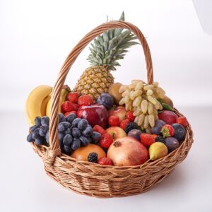 Ramzan Iftari Fruit Basket Fresh Apples, Kharboza, Strawberries & Bananas for Healthy Iftar